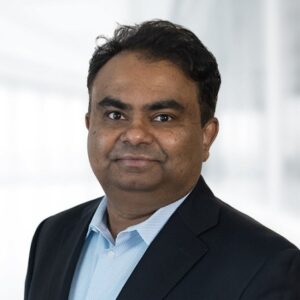 Hari Madamalla Headshot