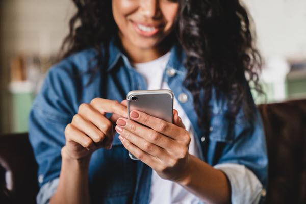 Apple’s Big Move: The Future of Mobile